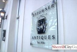 Uptowner Antiques